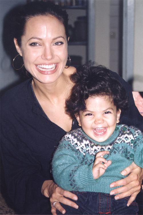 Angelina Jolie with SOS child