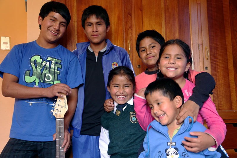 Alfredo and siblings in Ayacucho, Peru