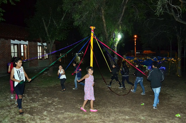 SOS kids participating in Trenzada
