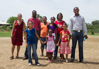 5 ans après le tremblement de terre en Haïti, histoire d'un des 33 enfants enlevés par des missionnaires américains.