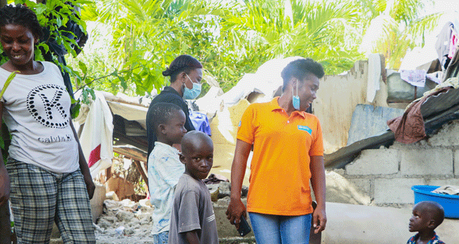 Aider les familles après le tremblement de terre