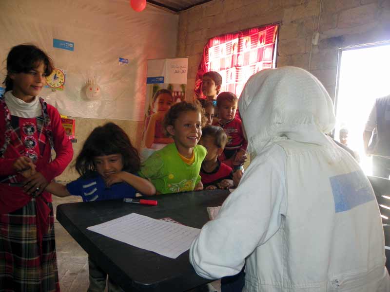 children and mothers benefiting from SOS relief items and child friendly spaces in the vicinity of Aleppo. Photo credit: Abeer Pamuk