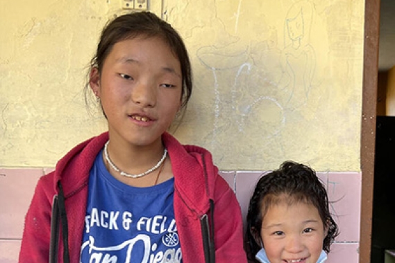 Enfants tibétains