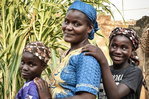 Assanatou and her daughters.