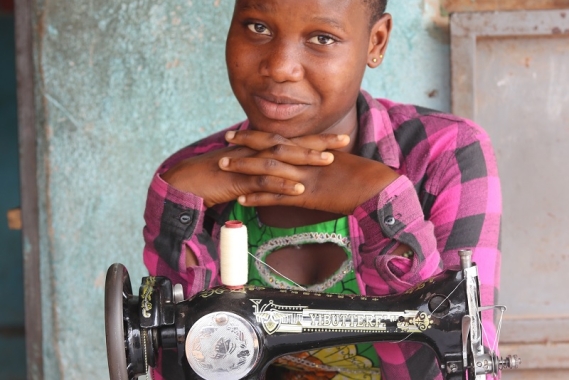 Jeune femme en Côte d'Ivoire