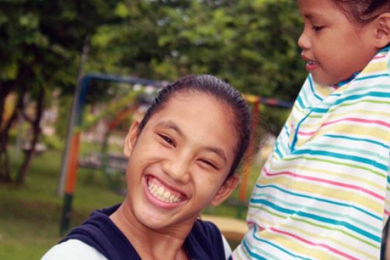 Sponsor a child in the Philippines