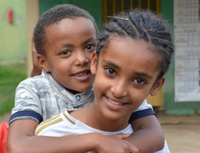 Hanna and her sister in Ethiopia