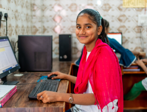 bridging_digital_divide_india