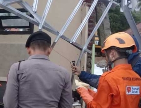 indonesia tsunami emergency
