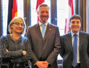 Ambassadeurs autrichien et allemand avec le président et chef de la direction de SOS Canada