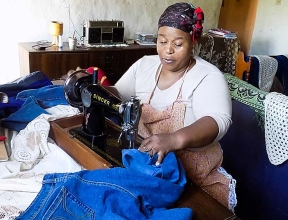 Lungile sewing jeans
