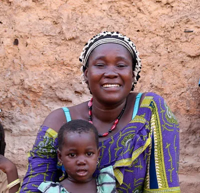 Burkina-Faso mother and child