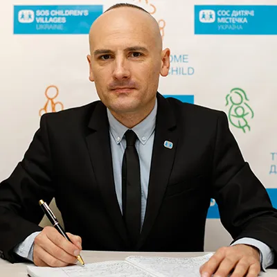 Ukraine protecting childre