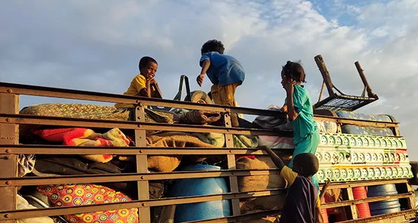 Sudan_conflict _displaced_children_news