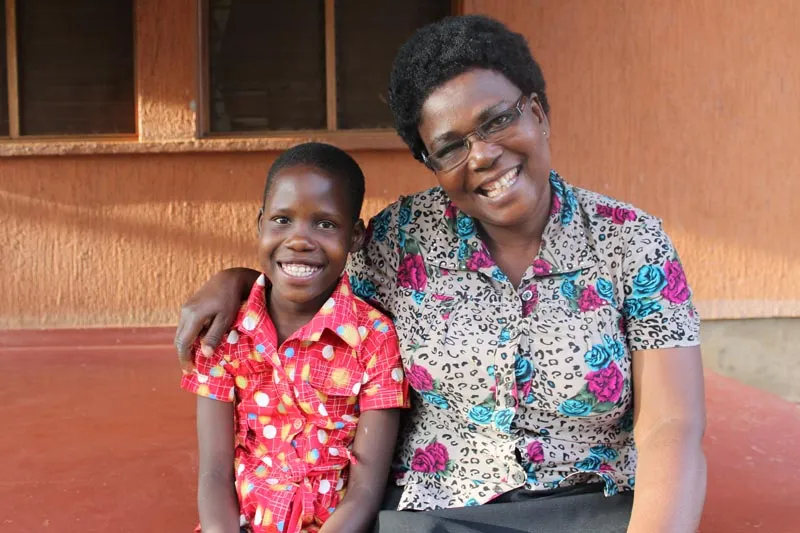 Mama Sarah with her daughter Achen