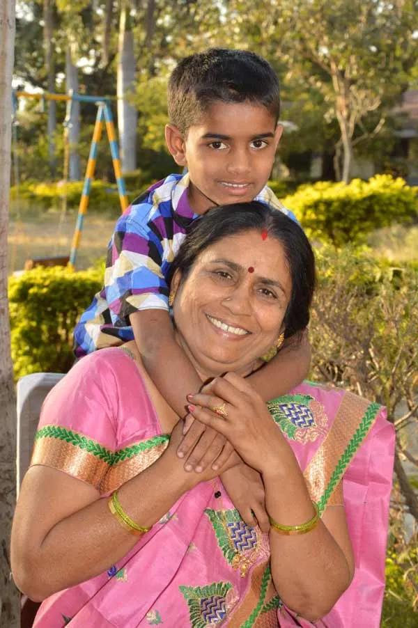 SOS mother Sunanda - Caring for orphaned and abandoned children in India